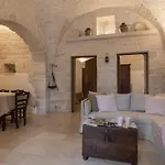 Trulli Angela