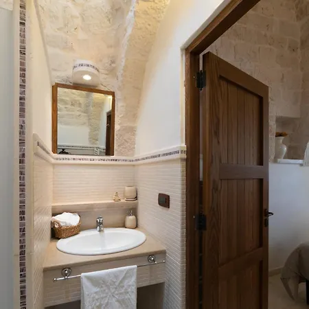 Trulli Angela * Locorotondo