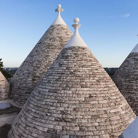 Trulli Angela Apartment *