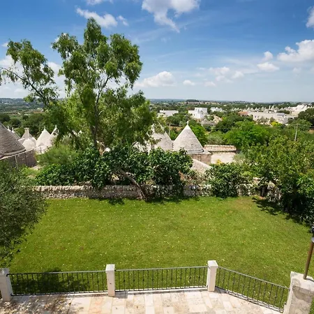Trulli Angela