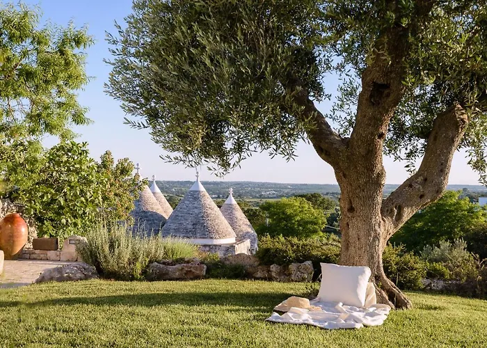 Trulli Angela לוקורוטונדו